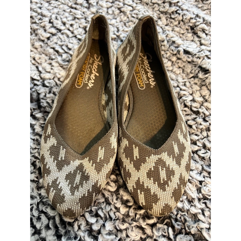 Women's Skechers Air-Cooled Memory Foam Slip‎ Ons Size 5